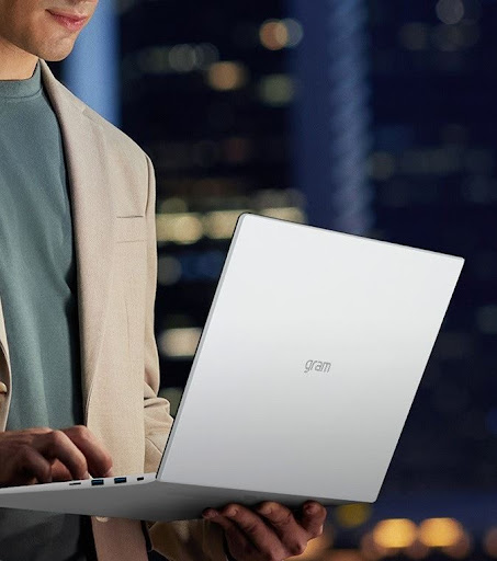 LG그램 17ZD90R-GX76K: 고성능 i7과 뛰어난 그래픽 카드 탑재